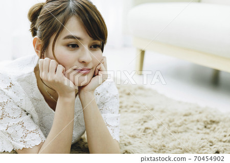 女性肖像 70454902