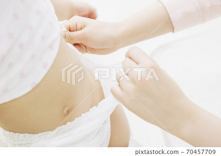 換尿布 換尿布 70457709