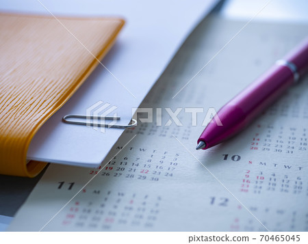 商業形象·日曆·文件·筆記本·女性 商業形象·日曆·文件·筆記本·女性 70465045