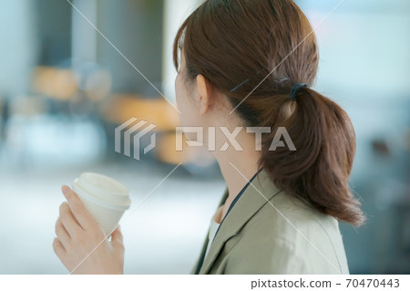 career woman, female, lady 70470443