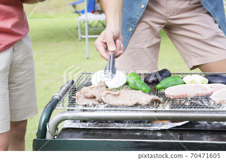 barbecue barbecue 70471605