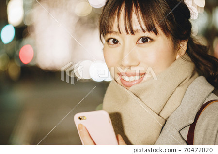 一個正在開會的女人 一個正在開會的女人 70472020