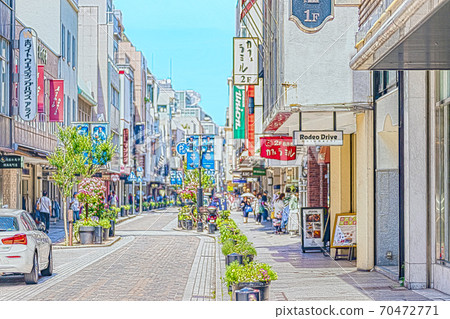 [Anime style] Motomachi Shopping Street, Yokohama, Kanagawa 70472771