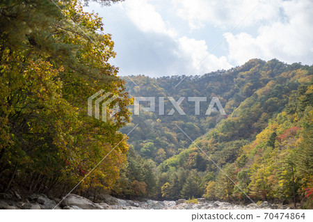 Baekdam Valley, Seoraksan, Inje-gun, Gangwon-do Baekdam Valley, Seoraksan, Inje-gun, Gangwon-do 70474864