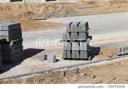 concrete road tiles Packed concrete road tiles Packed 70478304