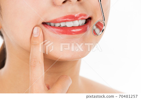 Dental care 70481257