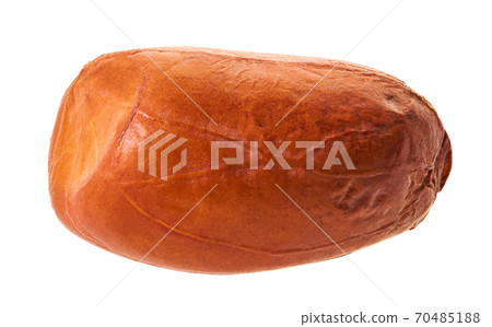raw peanuts close-up with clipping path raw peanuts close-up with clipping path 70485188