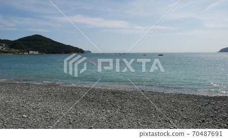 Mongdol Beach 70487691
