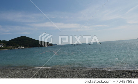 Mongdol Beach 70487692