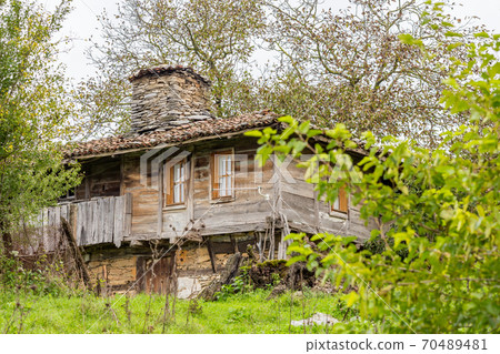 Abandoned old house, Strandzha mountain, Bulgaria Abandoned old house, Strandzha mountain, Bulgaria 70489481