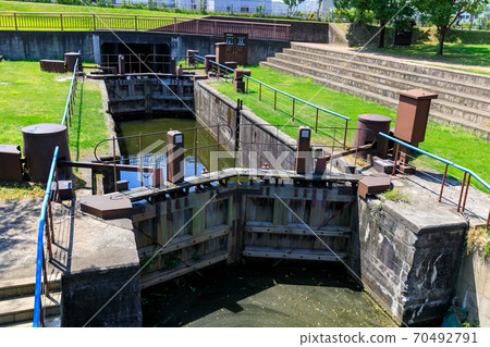 Toyama / Ushijima Lock (in Kansui Park) 70492791