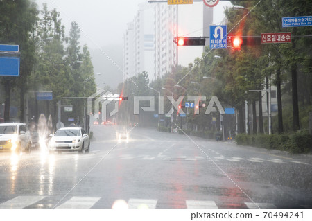 雨天風景 雨天風景 70494241
