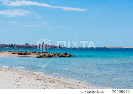 Alghero shoreline on a sunny day Alghero shoreline on a sunny day 70496073