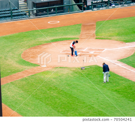 Batter's box ground maintenance Batter's box ground maintenance 70504241