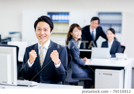 辦公室業務人 70510912