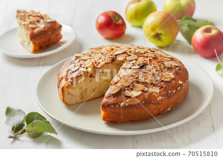 apple cake (apple apfel kuchen) apple cake (apple apfel kuchen) 70515810