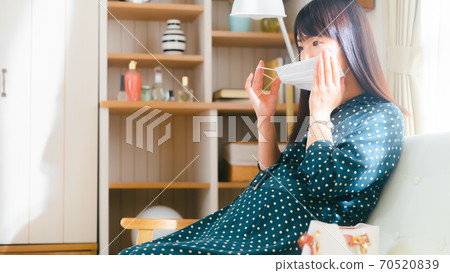 戴著口罩的孕婦16：9 70520839