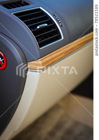 Dashboard 70521589