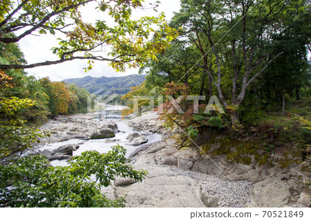 Autumn of scenic Bentenjima Iwate Prefecture 70521849
