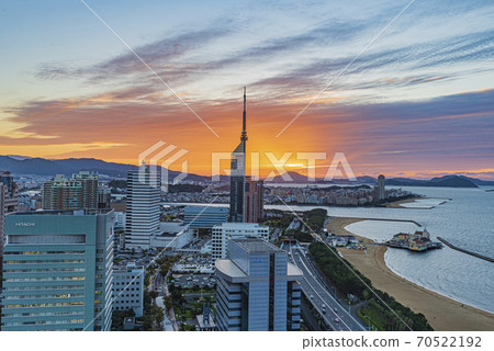 福岡希爾頓酒店的夜景 70522192
