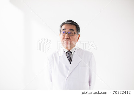 Business image Medical pose Men 70522412