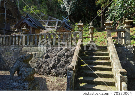 Kaka Shrine in Shimane Town, Matsue City, Shimane Prefecture Stone steps and precincts on the east side of the precincts Kaka Shrine in Shimane Town, Matsue City, Shimane Prefecture Stone steps and precincts on the east side of the precincts 70523004