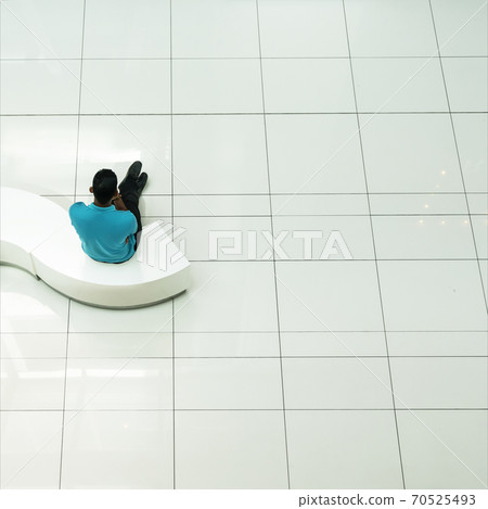 some people rest on Suria mall in Kuala Lumpur 70525493