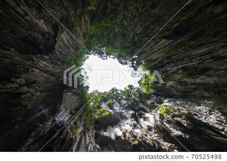 Batu Caves in Kuala Lumpur 70525498