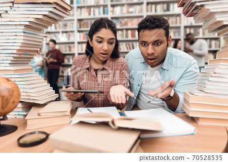 The man does not understand what is happening. The man does not understand what is happening. 70528535