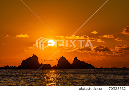 （神奈川縣）萬祖半島三石海灘日出 70528882