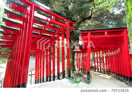 Akasaka Oji Inari Shrine in Minato Ward, Tokyo Akasaka Oji Inari Shrine in Minato Ward, Tokyo 70533626