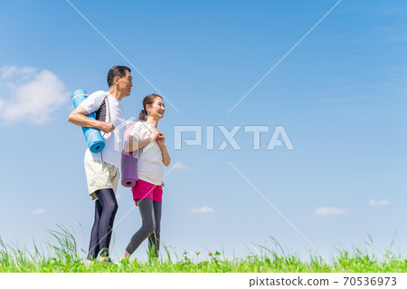 Senior, couple, walking, yoga Senior, couple, walking, yoga 70536973