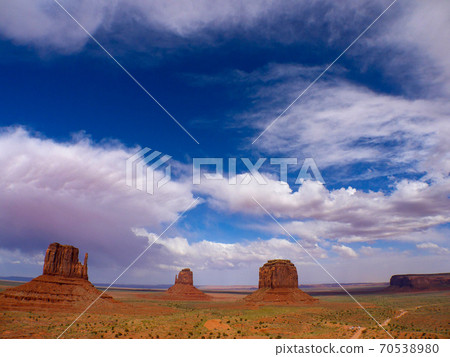 Theater / Monument Valley of Western Play 70538980