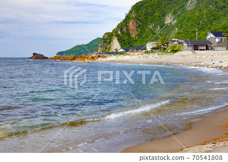 Coastal scenery of Wajima City, Ishikawa Prefecture 70541808