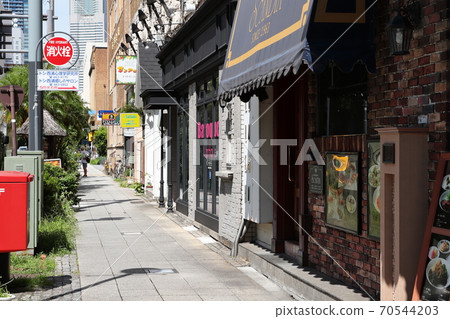 大三橋國際客輪碼頭入口附近的橫濱港城市景觀 大三橋國際客輪碼頭入口附近的橫濱港城市景觀 70544203