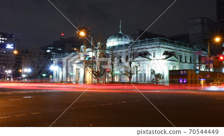 大阪府/日本銀行/夜景/風景 70544449