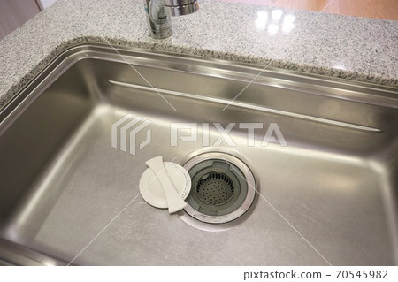 Kitchen with disposer (garbage crusher) 70545982