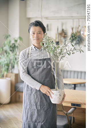 花店男人 花店男人 70547191