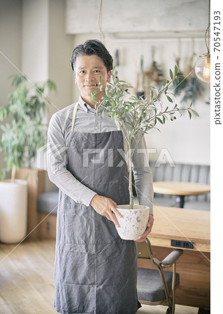 花店男人 花店男人 70547193