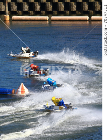 Race boat Race boat 70547311