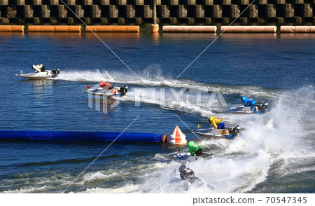 Race boat Race boat 70547345