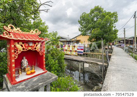 Taoist pemple in Pulau Ketam island, Malaysia 70547529