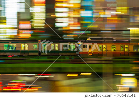 Chuo Line departing from Shinjuku Station Chuo Line departing from Shinjuku Station 70548141