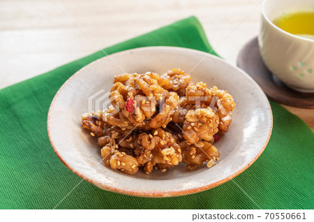 Sweet boiled walnuts and millet Sweet boiled walnuts and millet 70550661