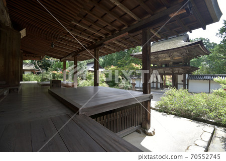 Enjoji main hall stage 70552745