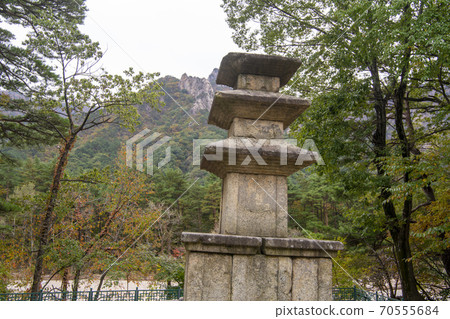 Soraksan, Sokcho, Gangwon-do 70555684