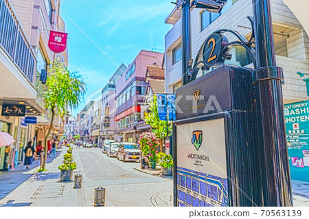 [Anime style] Motomachi Shopping Street, Yokohama, Kanagawa 70563139