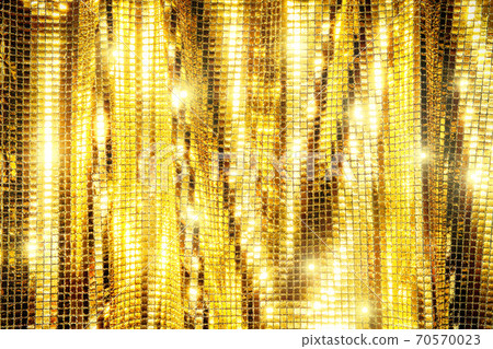 Glittering gold curtains of light 70570023