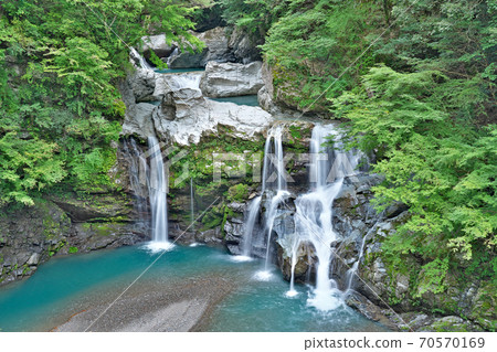 [Otodoro Falls] Sawadani, Naka-cho, Naka-gun, Tokushima Prefecture 70570169
