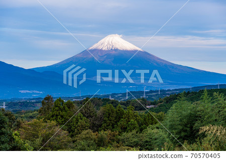 [Kannami Town, Shizuoka Prefecture] Mt. Fuji seen from Izu 70570405
